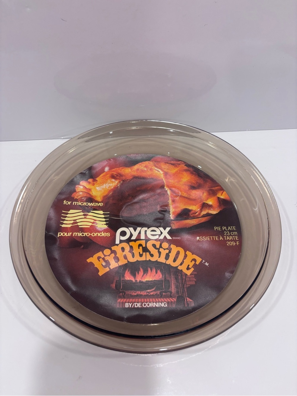 Vintage Pyrex Fireside 209-F Amber Brown Glass 9” Pie Plate w/ Original Insert
